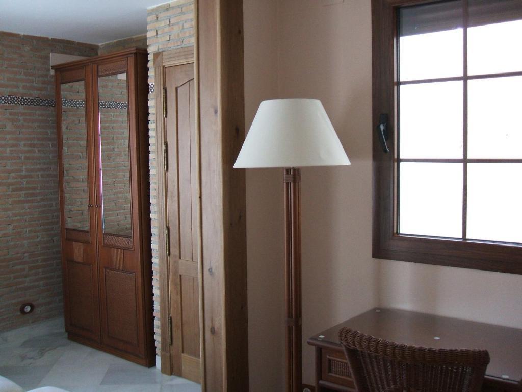 Vivienda Turistica Arabeluj Apartment Guejar Sierra Bilik gambar